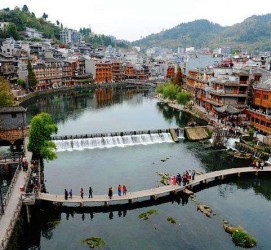 安岳长沙旅游攻略(长沙旅游攻略景点必去二日游)