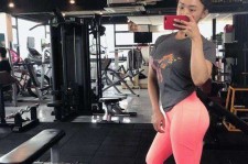 安岳健美女(健美女王)