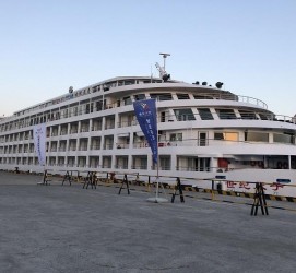 安岳上海伴游 世纪之行 天子伴游 魔都人民有福了
