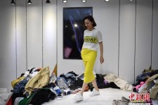 安岳兼职模特试衣服(兼职做试衣模特好吗)