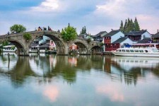 安岳上海旅游攻略(上海旅游攻略手抄报)