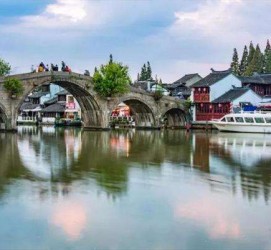 安岳上海旅游攻略(上海旅游攻略手抄报)