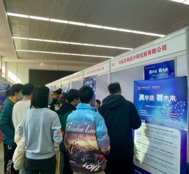 安岳北京伴游招聘 北京各大高校恢复线下招聘会，今年有什么不一样？记者探访