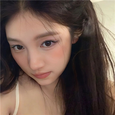 安岳伴游女生张末薇的资料