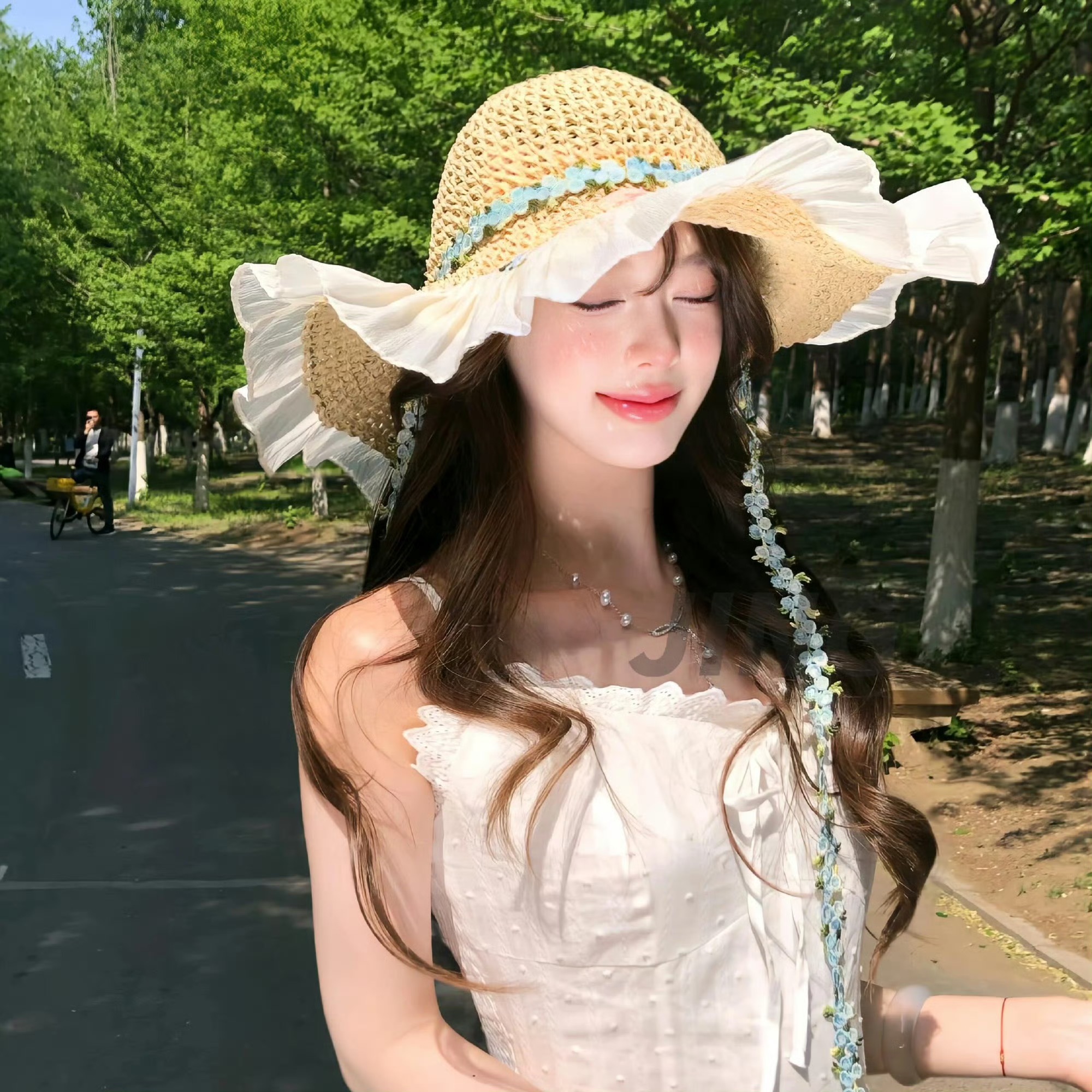 安岳伴游女生许曼姿的资料