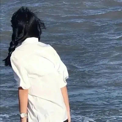 安岳伴游女生张廖新竹