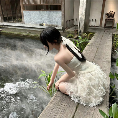 安岳伴游女生文敏的资料
